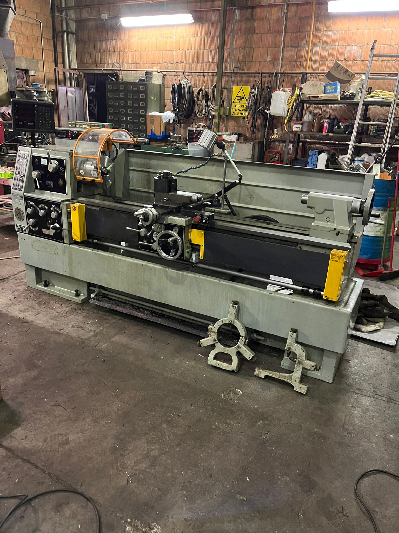 Torno horizontal usado revisado para venda