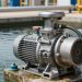 como funciona uma bomba submersa industrial