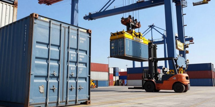 container marítimo funcionamento