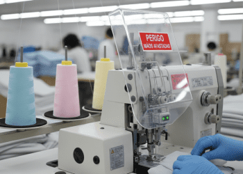 segurança na máquina overlock