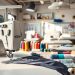 máquina overlock e retrabalho