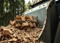 triturador de madeira e compactação do material