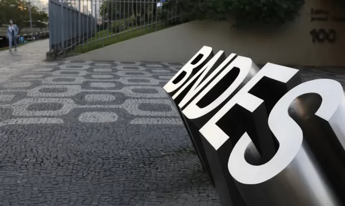 fachada prédio bndes