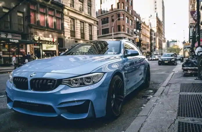 foto carro na rua