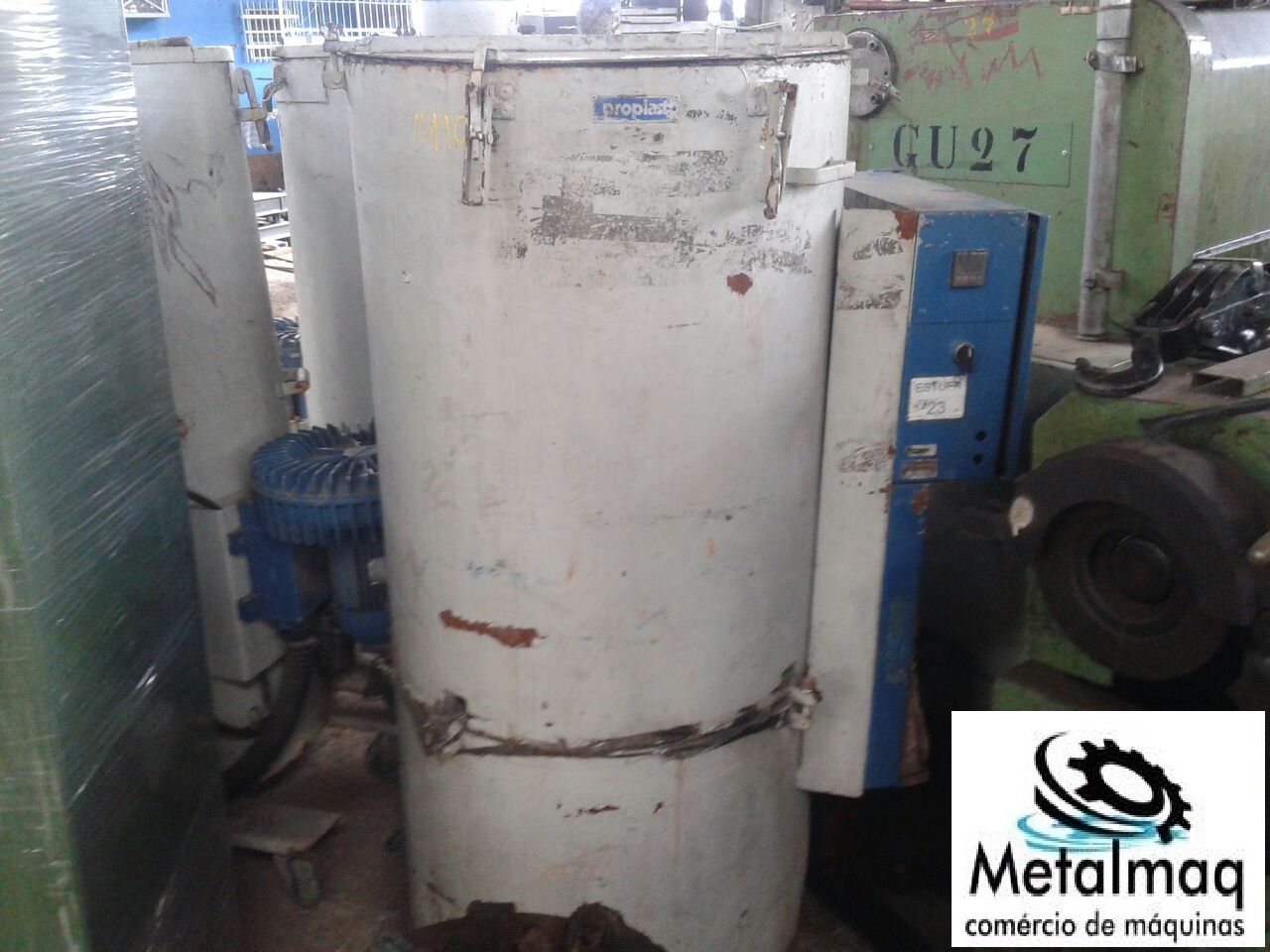 Alimentador Secador estufa para plástico 4 hp C1490