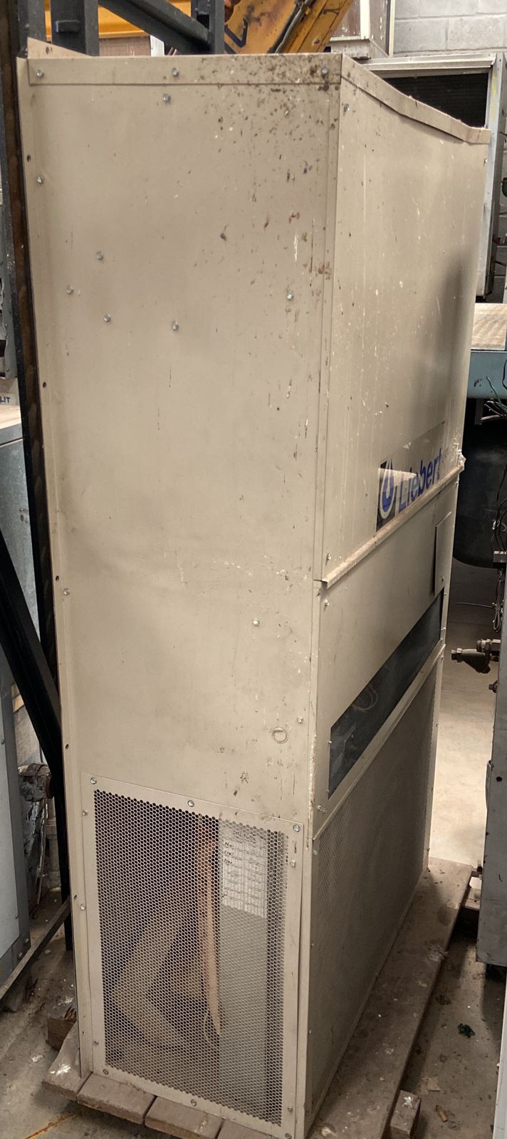 Ar condicionado Self Condensador Liebert8tr 100.000btu-C6999