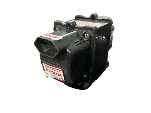 AUTO TRANSFORMADOR 1010 VA 110V/220V C7425