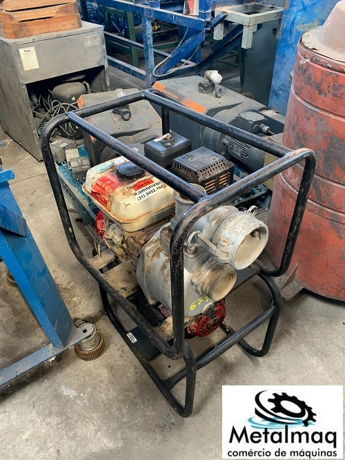 Bomba dágua gasolina produto quimico - C6740
