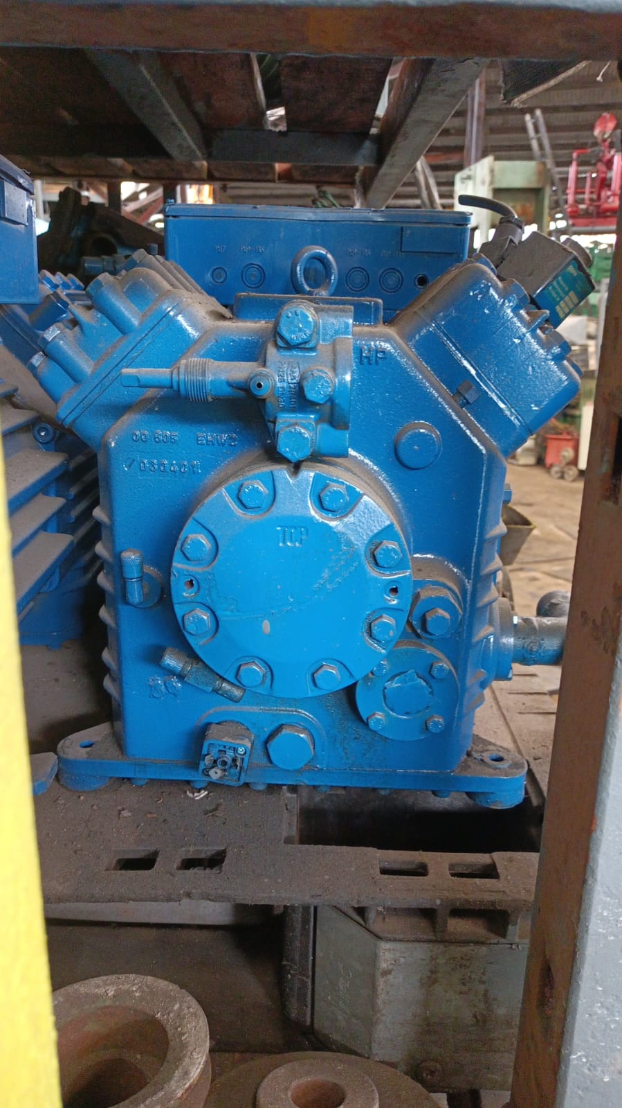 COMPRESSOR SEMI HERMÉTICO BITZER - C7146