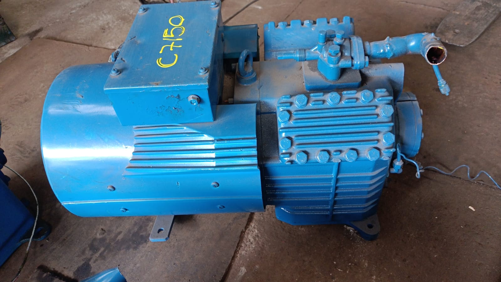 COMPRESSOR SEMI HERMÉTICO BITZER - C7150