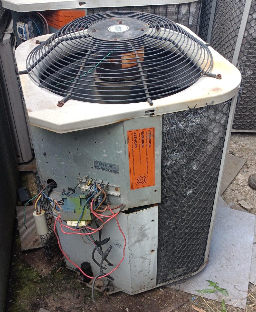 Condensadora Sanyo SB353H6B 60.000 Btu/h 5 tr - C6988