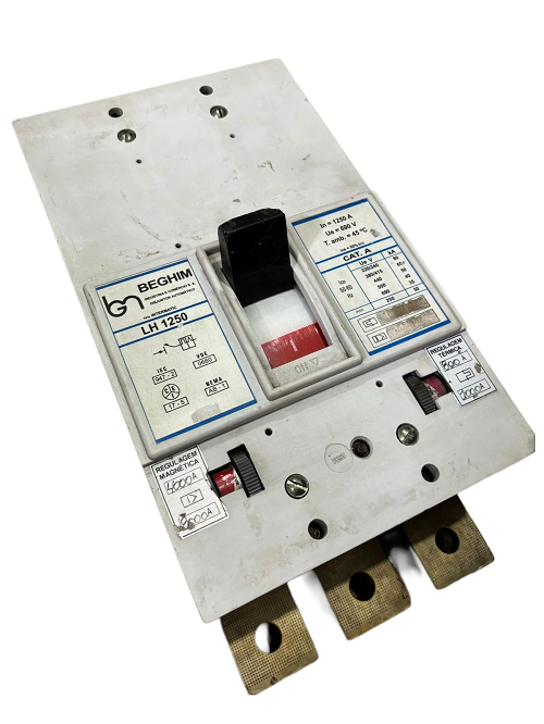 Disjuntor caixa moldada 1200a GE ABB Merlin Gerin WEG C2573