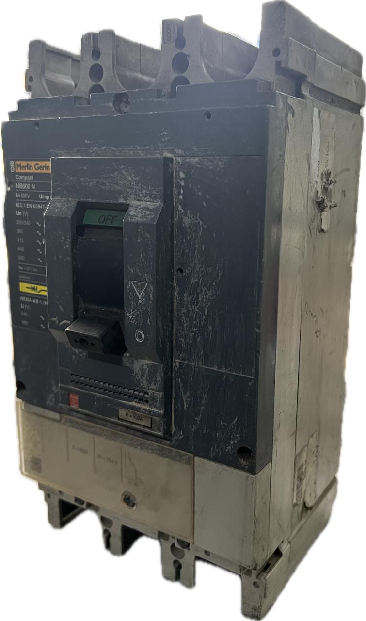 Disjuntor caixa moldada 600a GE ABB Merlin Gerin WEG C2568