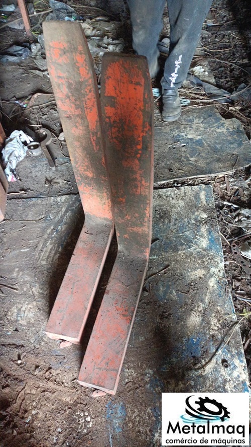 Garfos de empilhadeira 2,5 ton 1200mm x 33mm - C6858