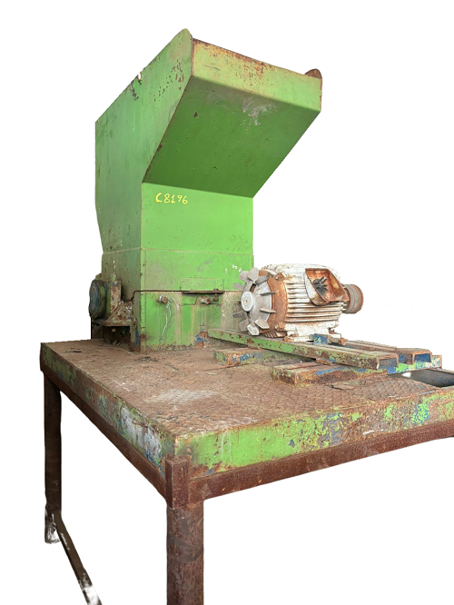 Moinho de Plástico 600mm Com Base 20cv C8196