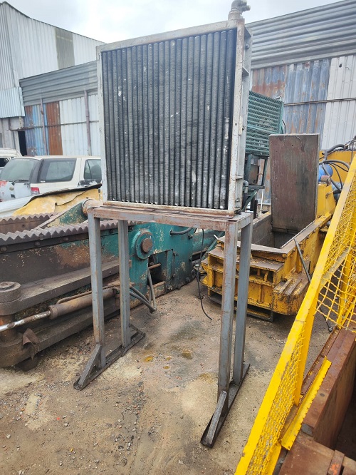 Prensa hidráulica Jacaré Usada Latinha Alumínio