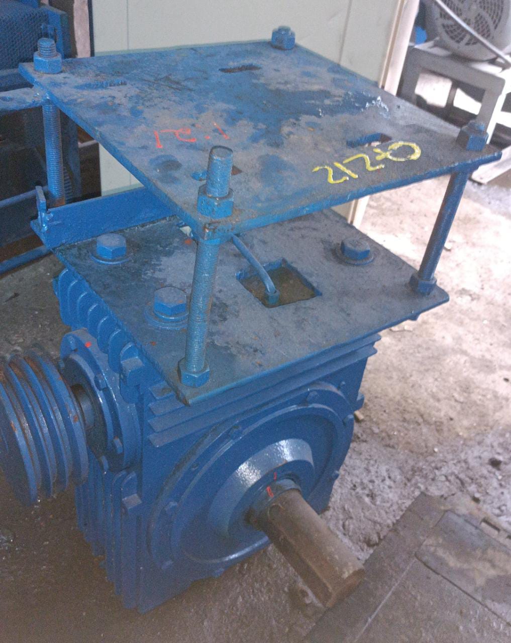 REDUTOR VELOCIDADE ORTOGONAL 1:21 EIXO 45mm