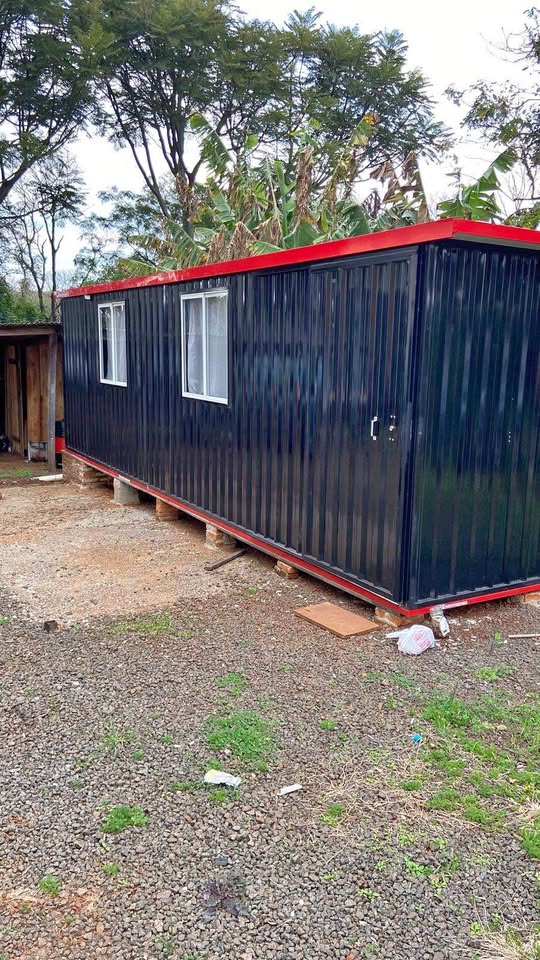 Container
