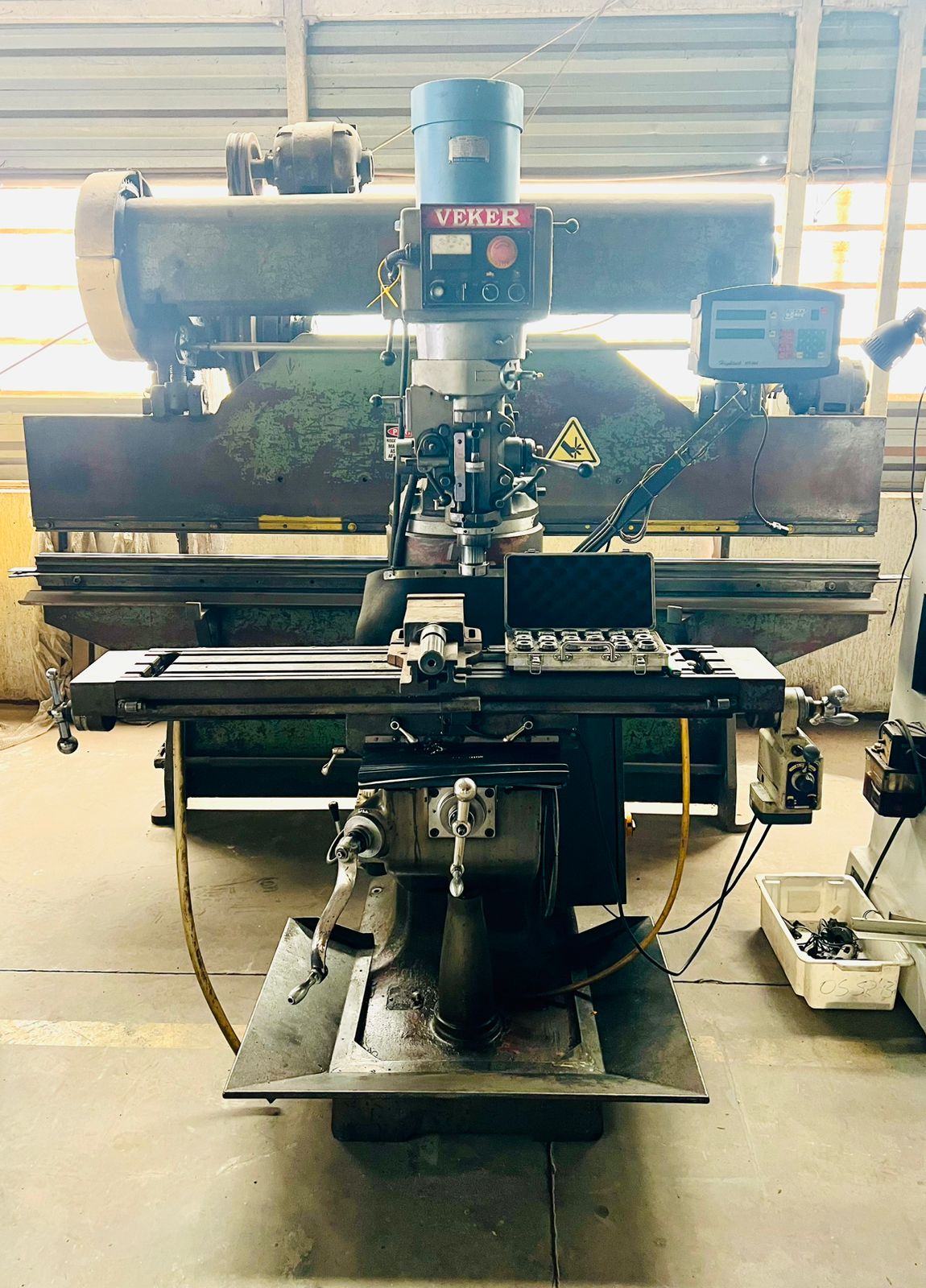 FRESA FERRAMENTEIRA VEKER