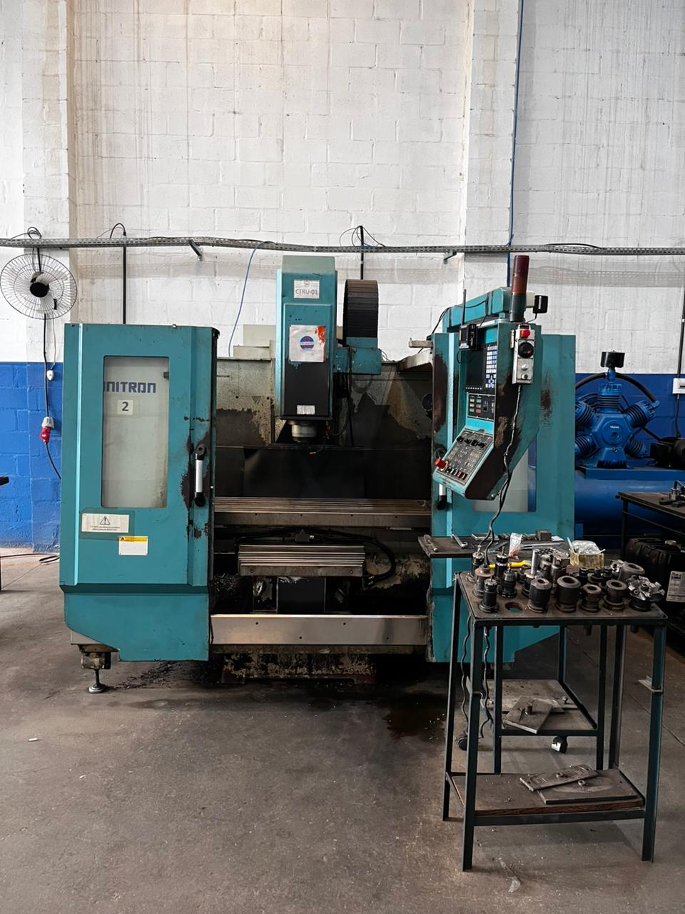 Fresadora CNC sinitron B5