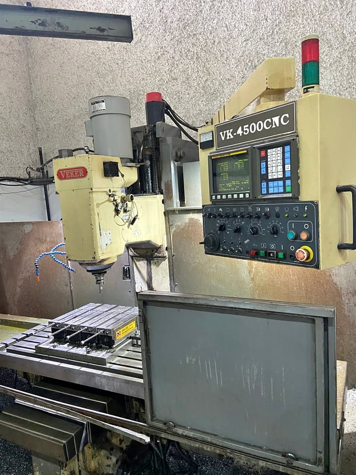 Fresadora CNC Veker 4500