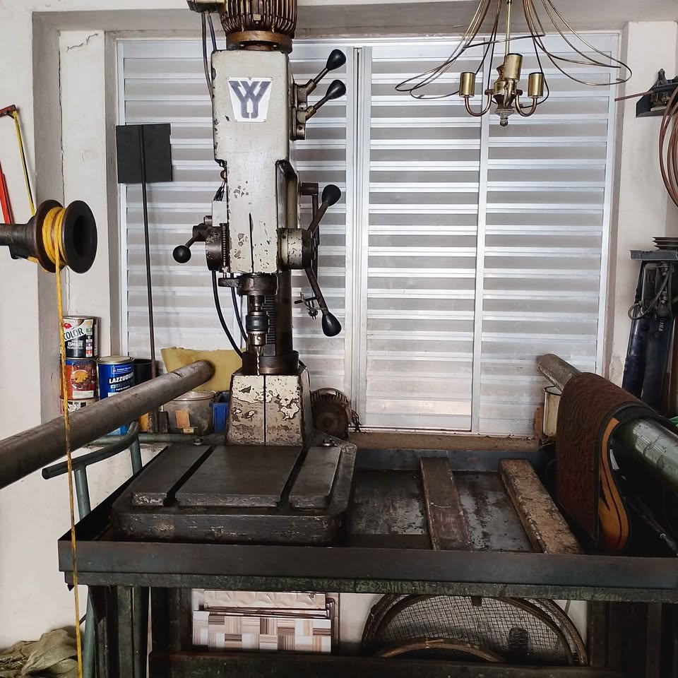 Furadeira de bancada Yadoya FY - B25