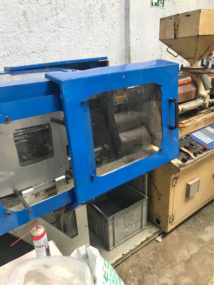 Injetora MG TPO 40
