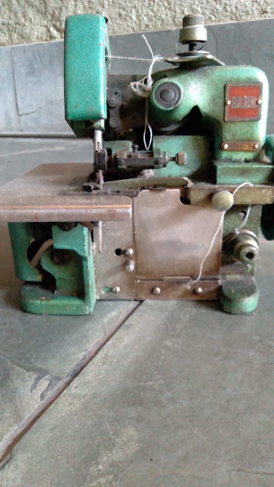 Máquina Costura Overlock Golden Gn1-7