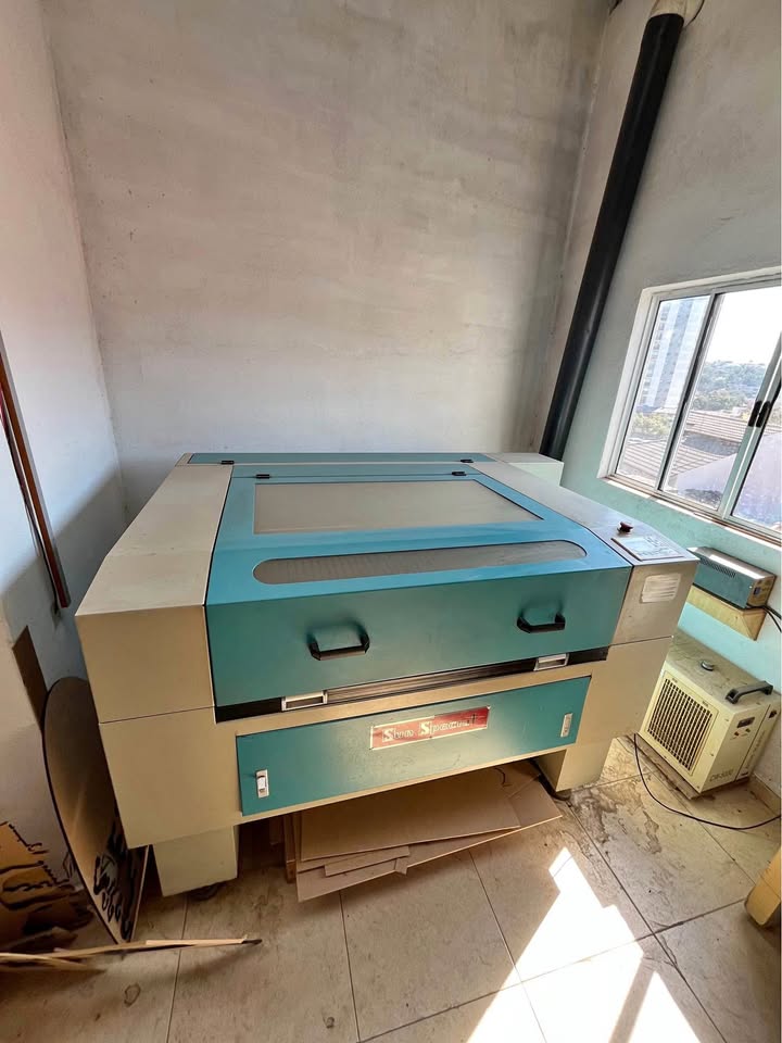 Máquina de Corte a Laser