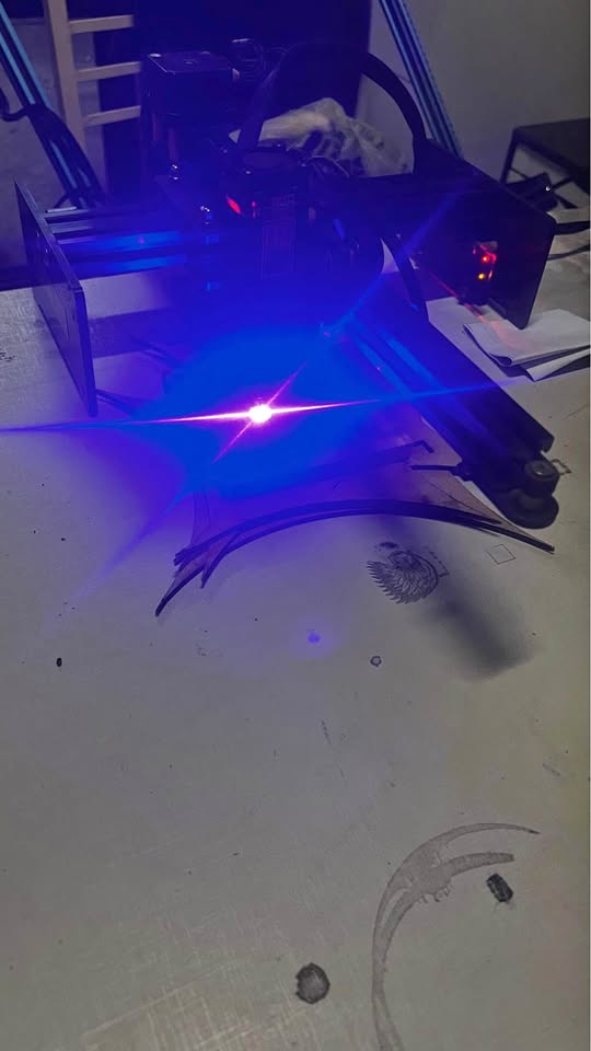 Máquina de gravação a laser