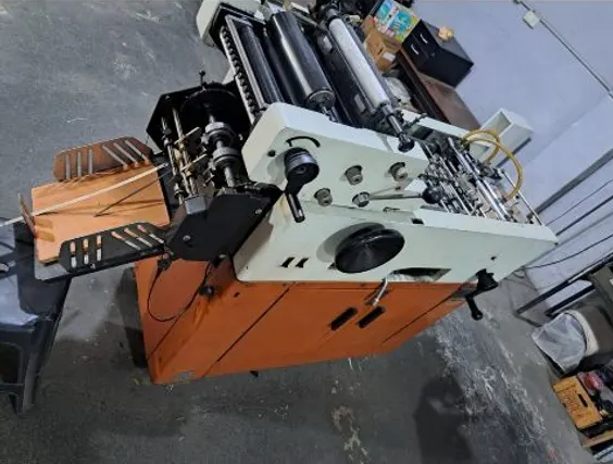 Máquina de impressão offset