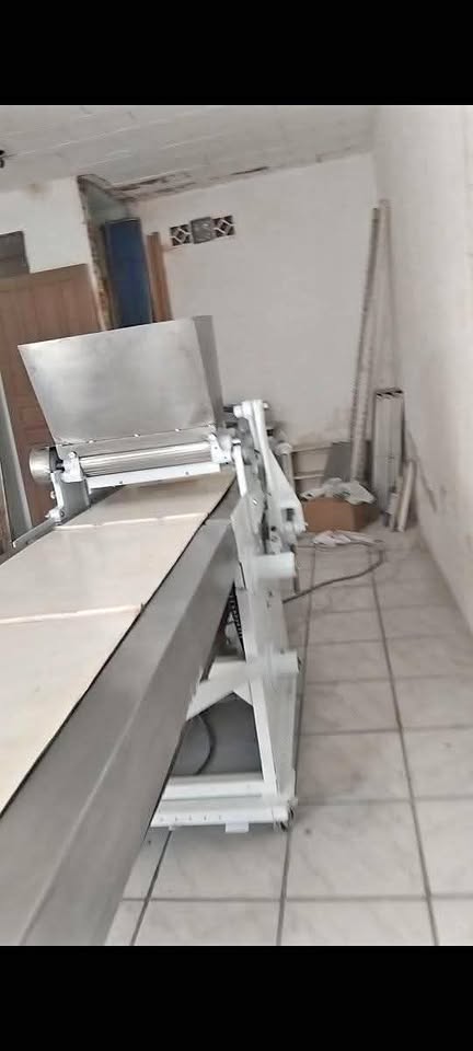 Máquina extrusora de biscoito