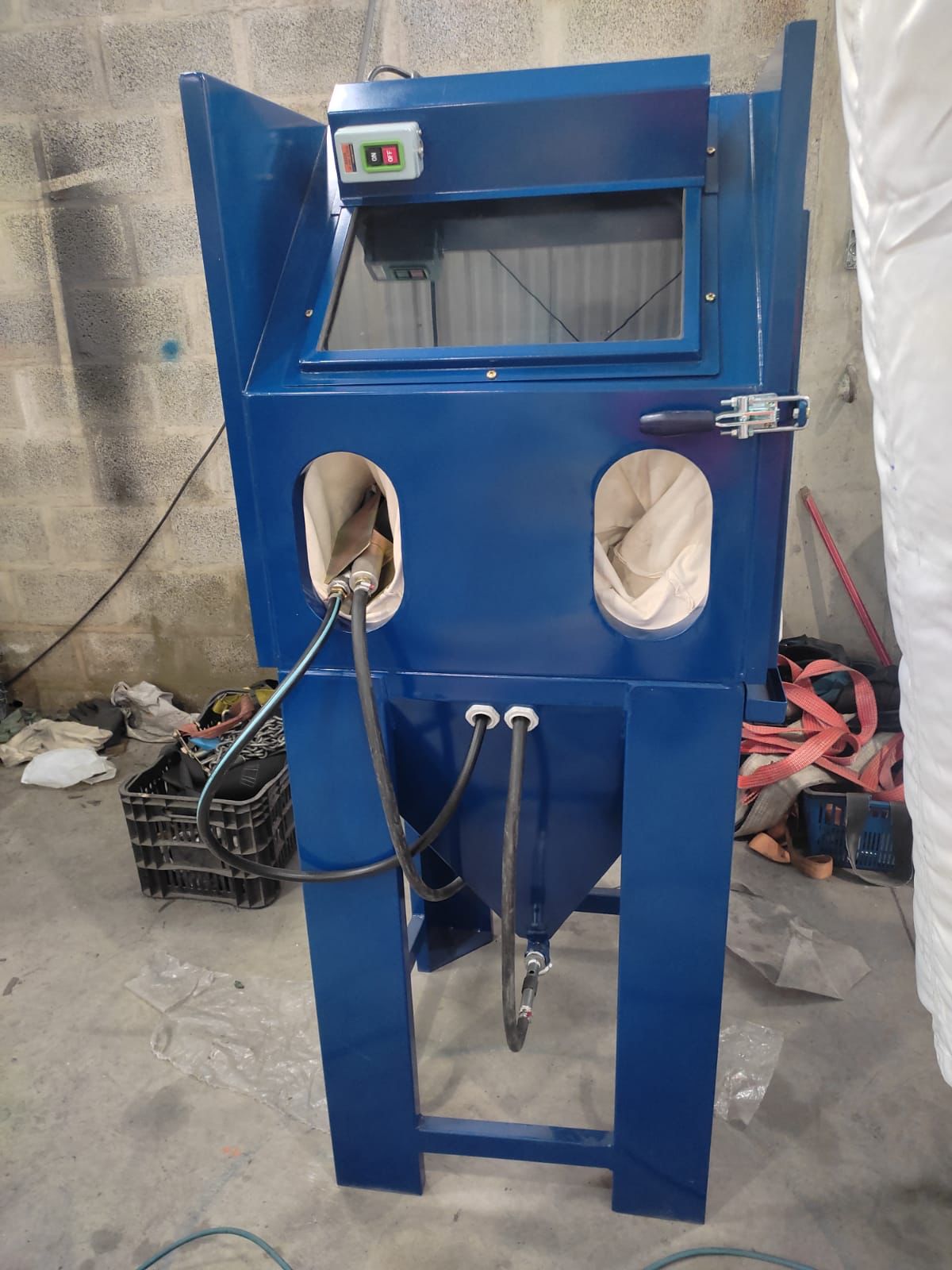 MÁQUINA JATEAMENTO CABINE BB600