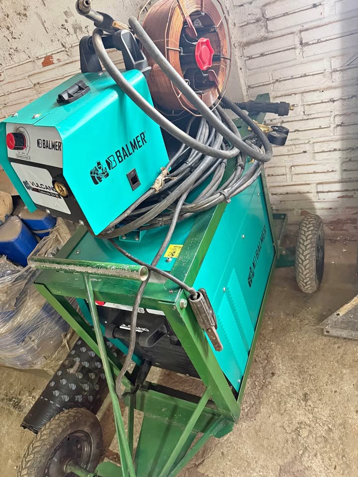 Máquina Mig cabeçote externo