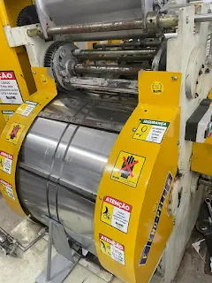 Máquina Para Fabricação de Sacos de Papel e Emb.