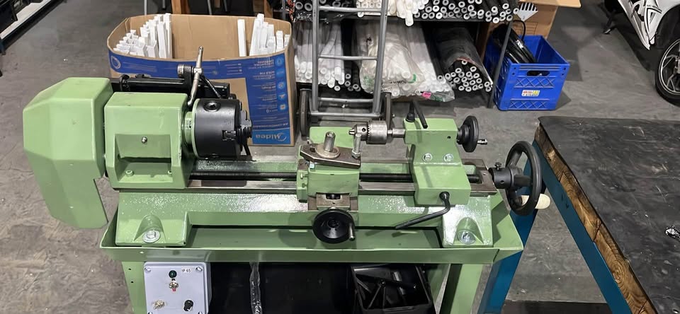 Mini torno