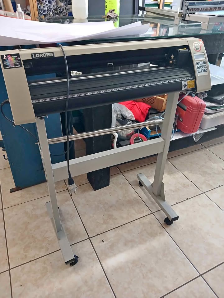 Plotter de recorte 60cm