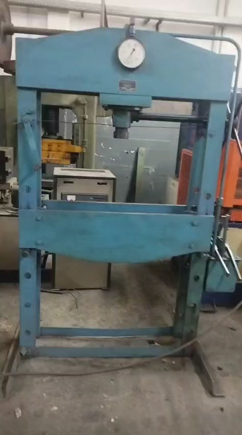 Prensa hidráulica usada 80 toneladas FAREX