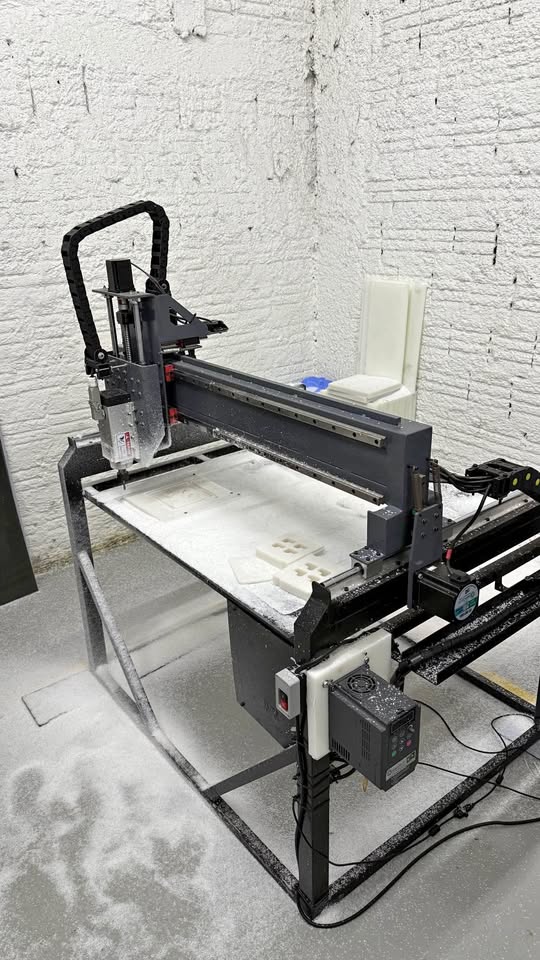 Router CNC motor 3cv