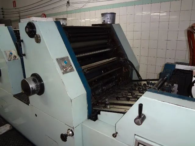 Sakurai Oliver 252-E Impressora Offset