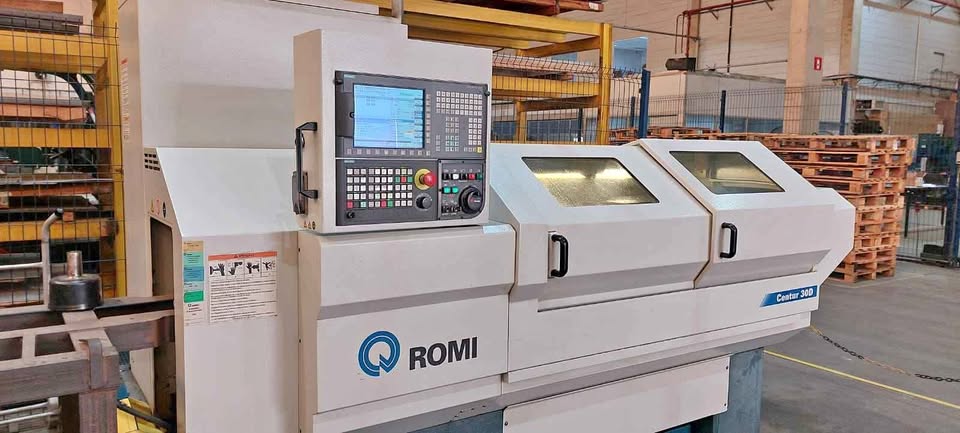 Torno Cnc Romi