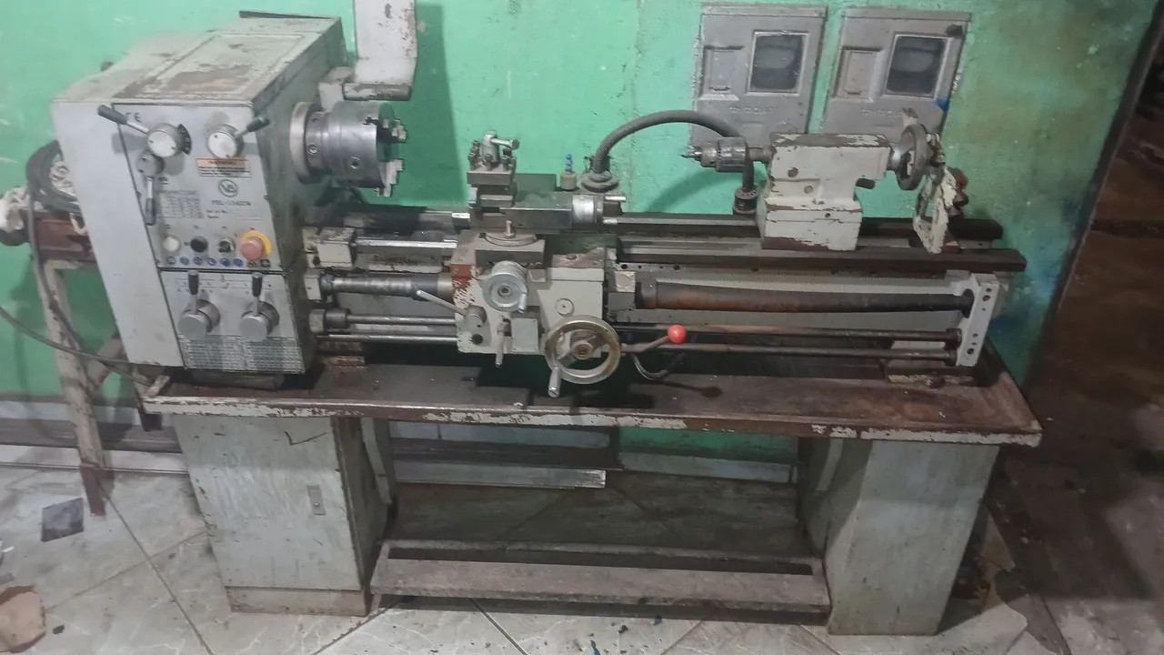 Torno mecânico