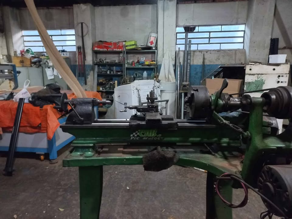 Torno mecânico