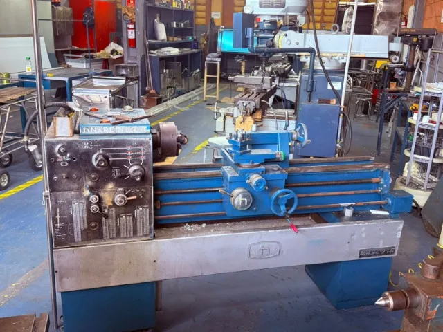 Torno mecânico NARDINI Mascote 350