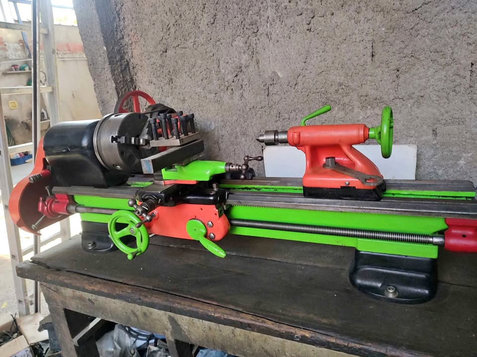 Torno mecânico Sanches Blanes